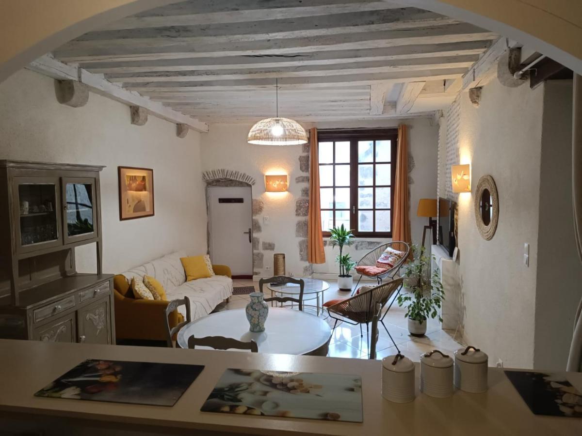 Le Logis De La Rue Des Arts Apartamento Blois Exterior foto